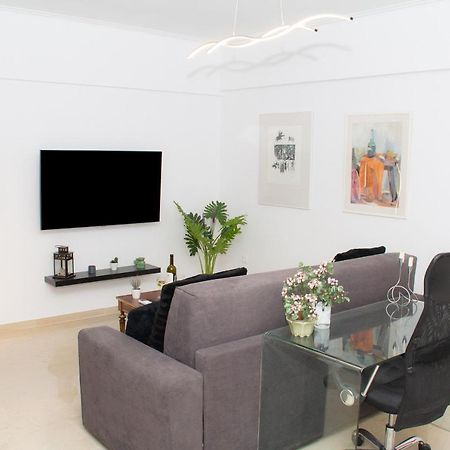 Acropolis Luxurious Legacy Apartment Атина Екстериор снимка