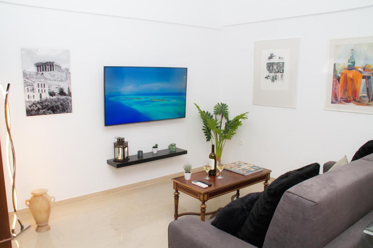 Acropolis Luxurious Legacy Apartment Атина Екстериор снимка